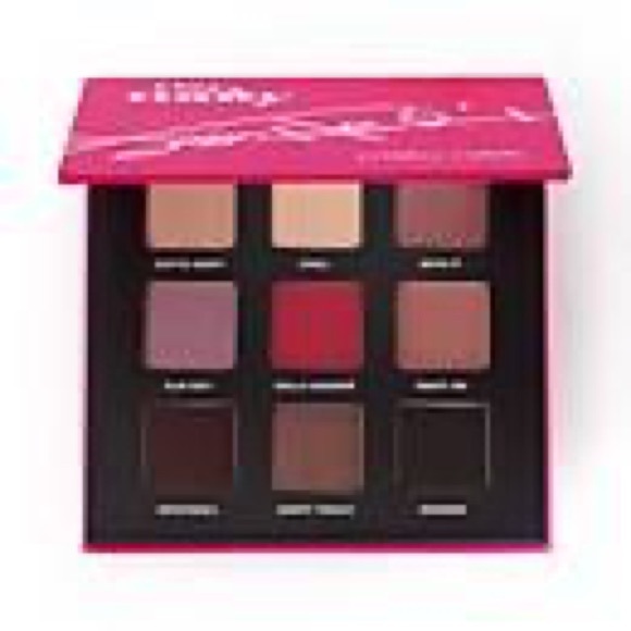 Makeup Revolution Makeup Newlimited Editionjimmy Hendrix Hey Baby